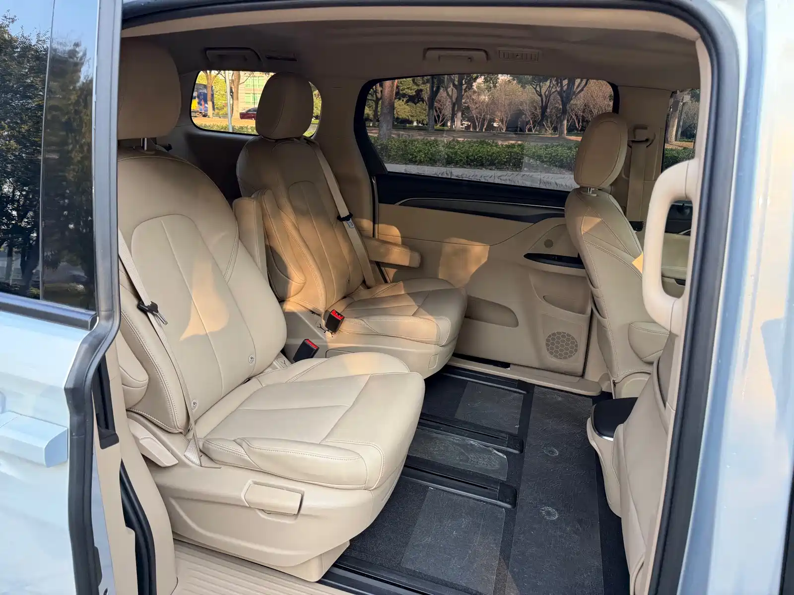 Фото 7 - Buick GL8