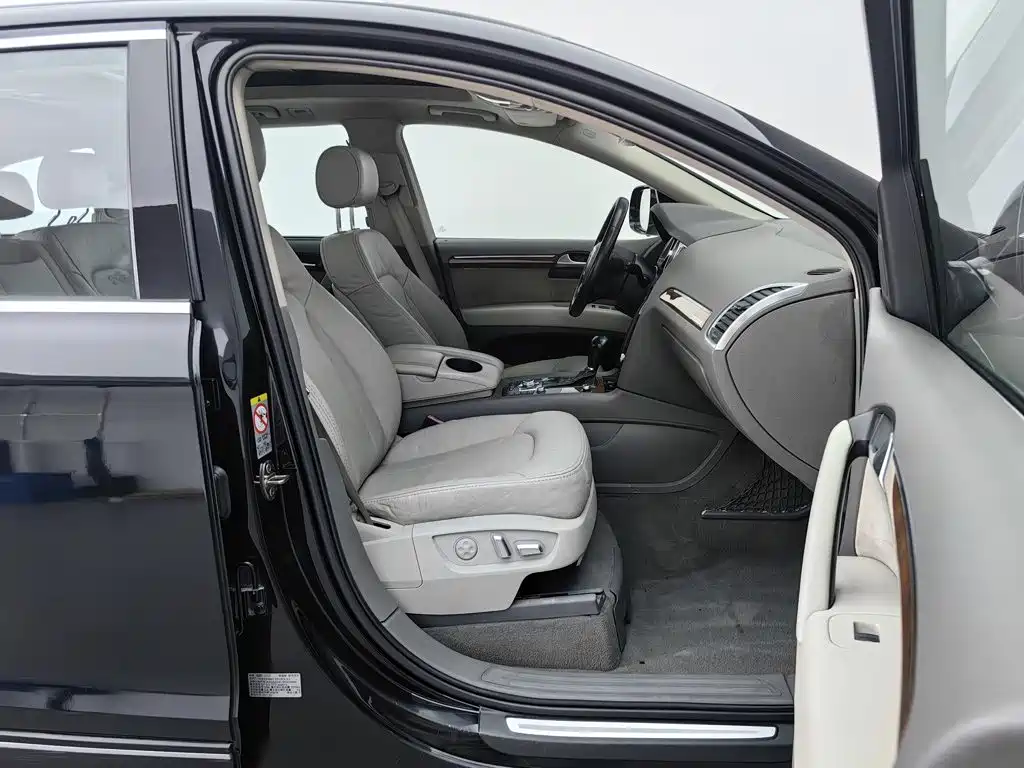 Photo 23 - Audi Q7