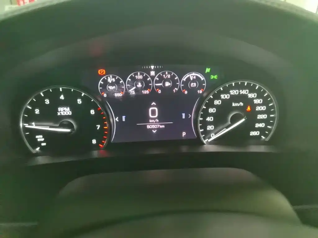 Фото 12 - Cadillac CT6