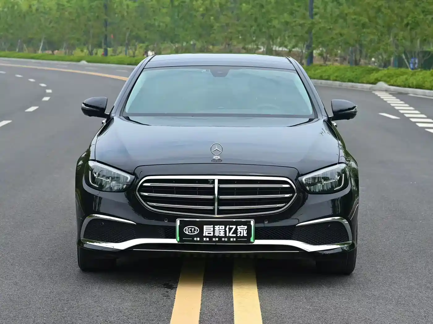 Mercedes-Benz E-Class New Energy 2022 E 350 e L Plug-in Hybrid Sedan фото 2