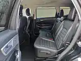 Фото 6 - Ford Edge