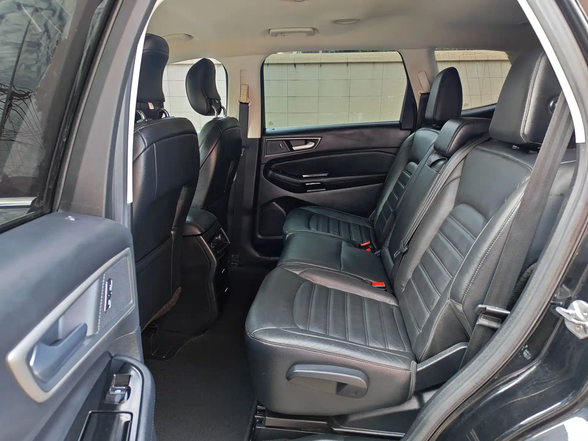 Фото 6 - Ford Edge