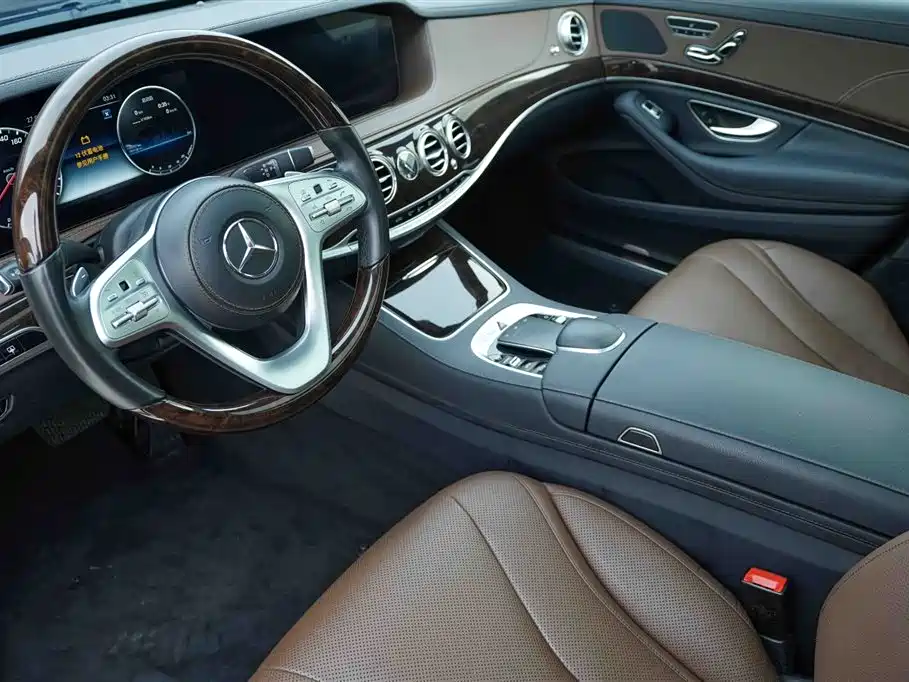 Mercedes-Benz S-Class 2019 S 350 L Premium Ultimate Edition фото 13