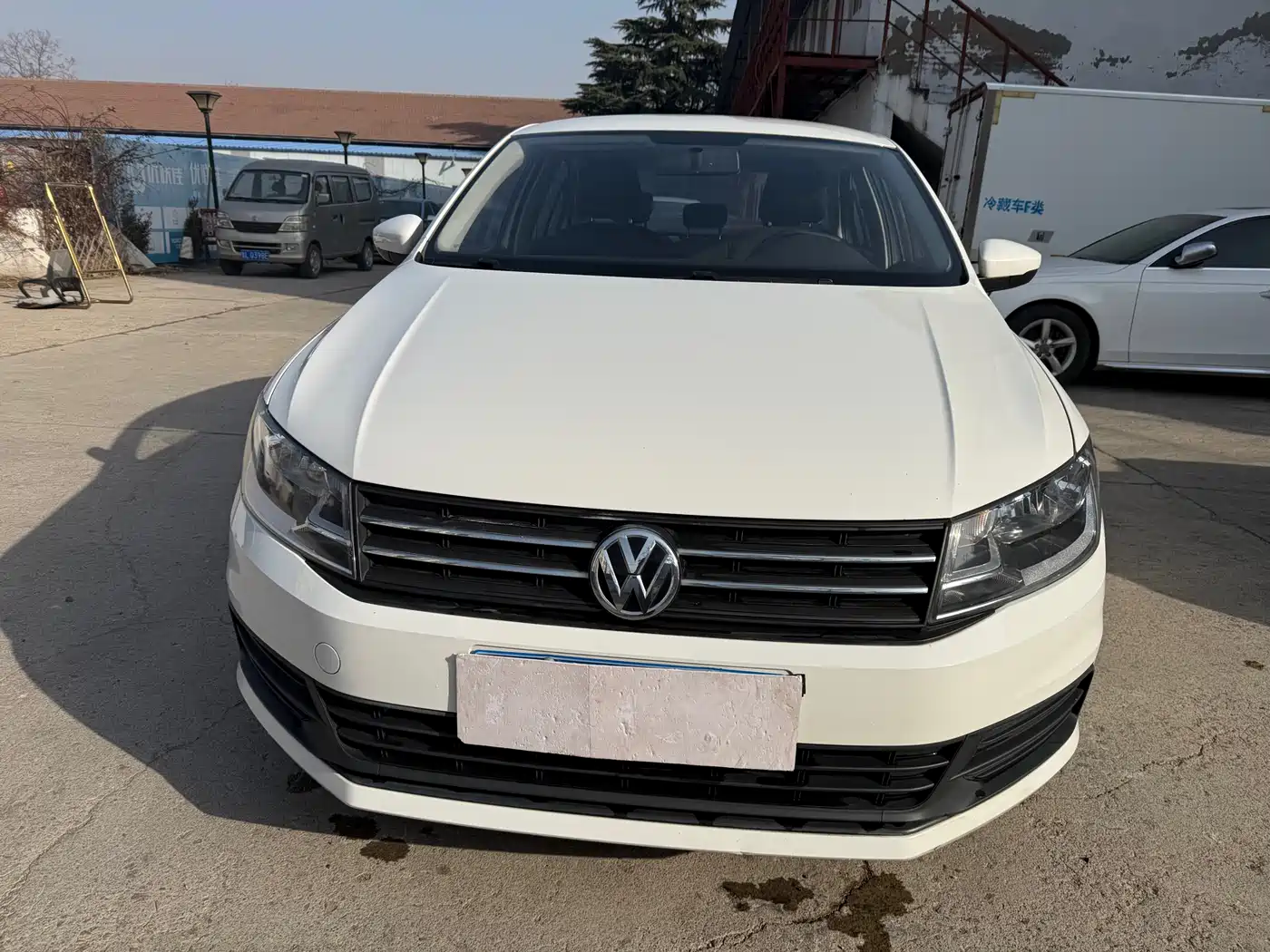 Volkswagen Santana 2016 1.4L Manual Trend Edition фото 3