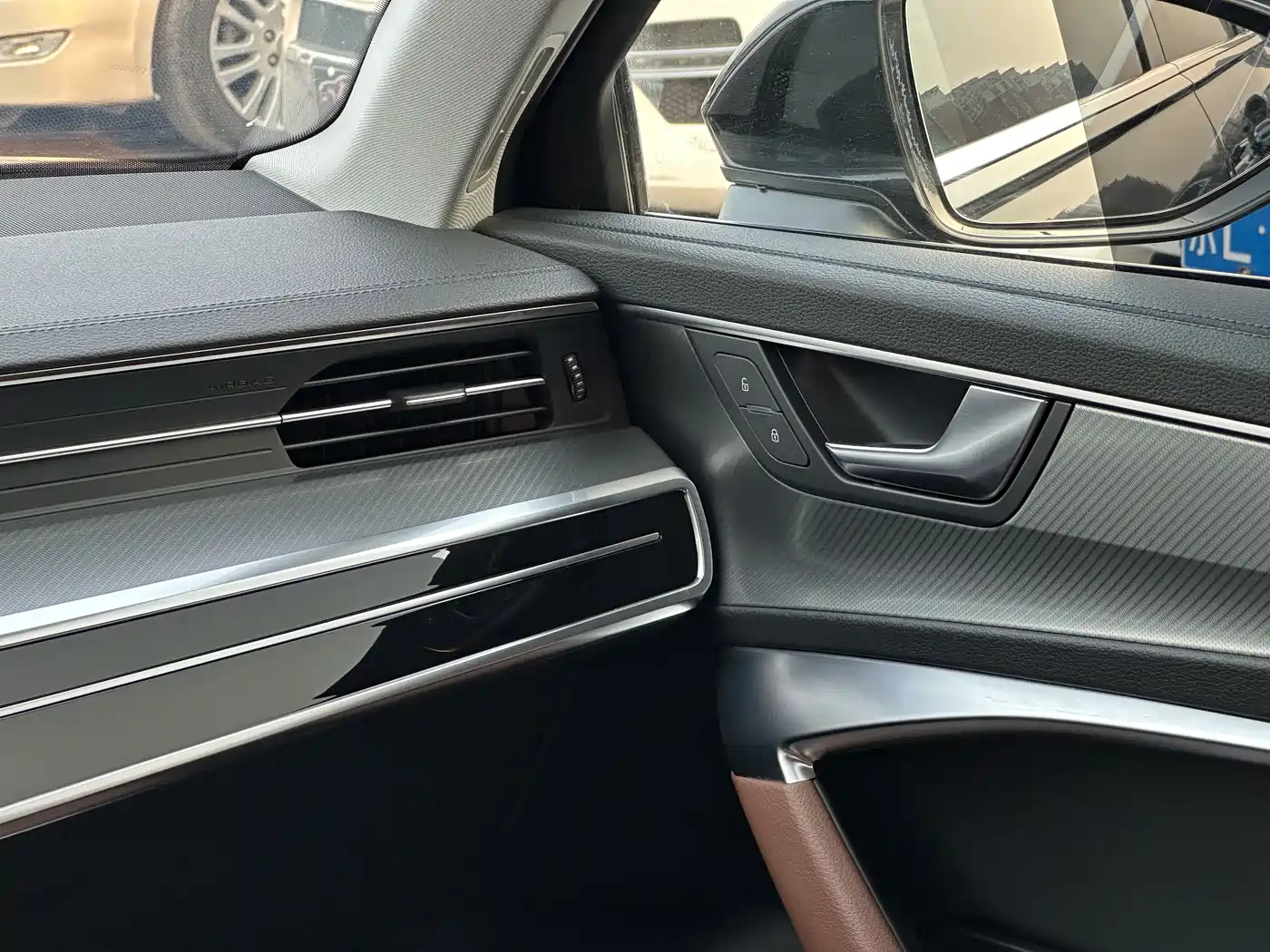 Audi A6L 2019 40 TFSI Luxury Elegance фото 18