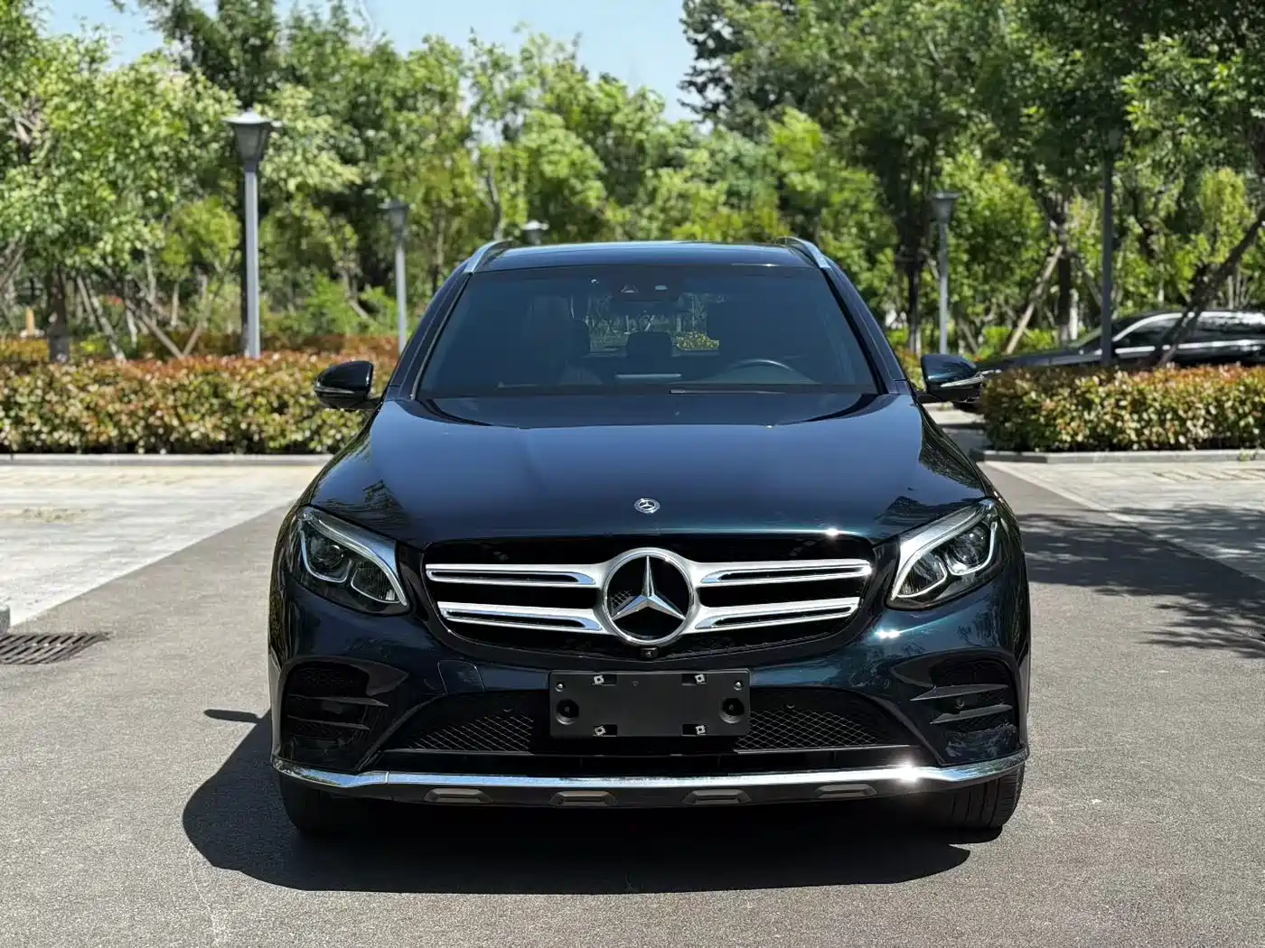 Mercedes-Benz GLC 2019 GLC 260 4MATIC Luxury фото 2