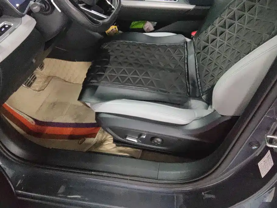 Фото 9 - Geely Preface