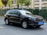 Фото 3 - Volkswagen Touareg