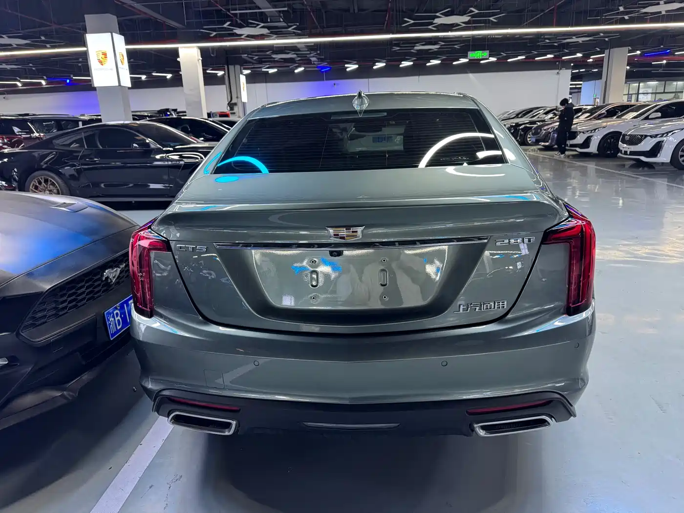 CADILLAC CT5