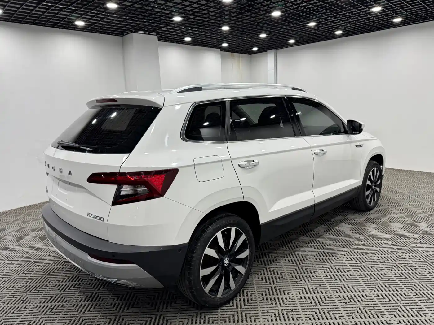 Škoda Karoq 2021 TSI280 Luxury Edition фото 7