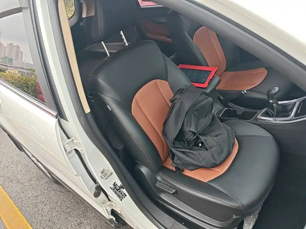 Baojun 560 2015 2015 1.8L Manual Elite