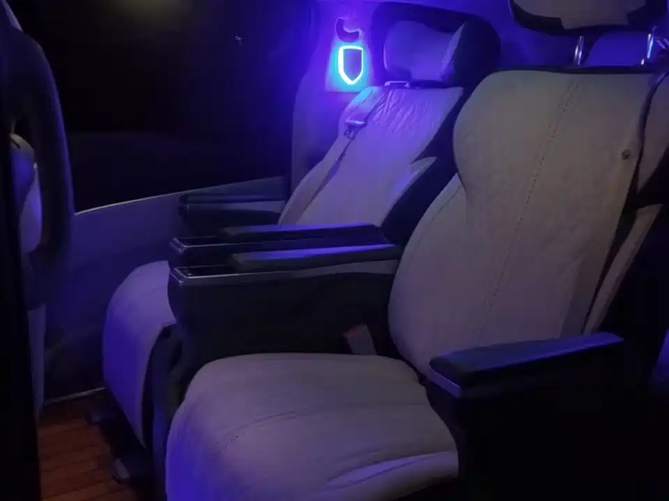Buick GL8 2021 Land Business Class 652T Comfort фото 9