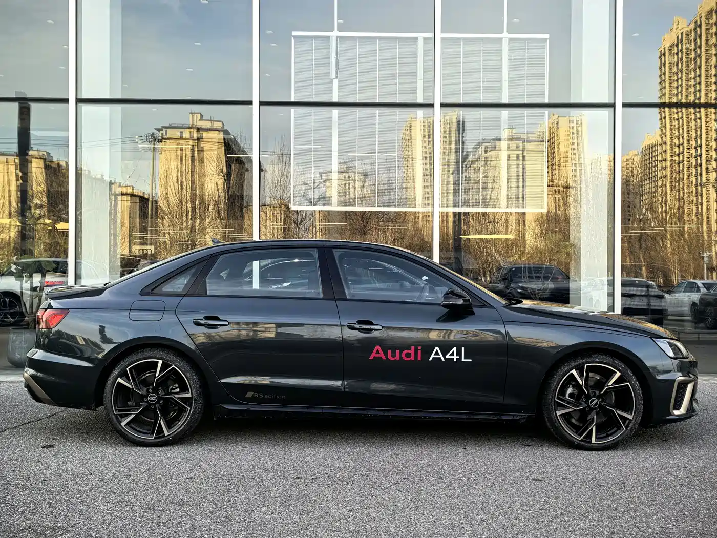 AUDI A4L