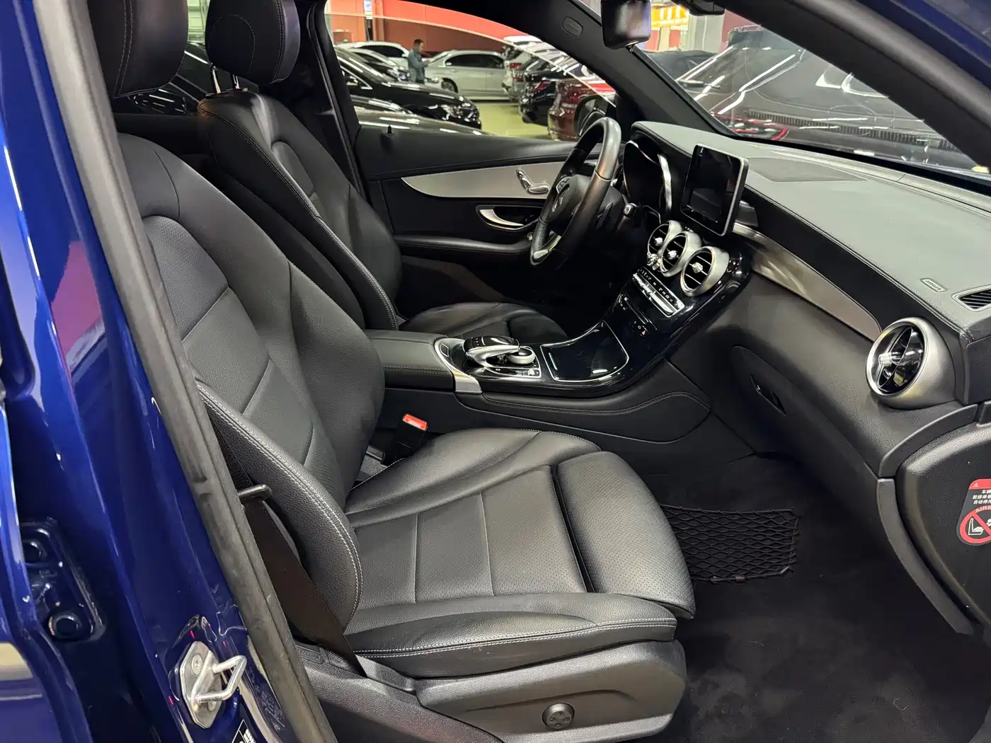 Mercedes-Benz GLC Coupe 2017 GLC 200 4MATIC Coupe SUV фото 13