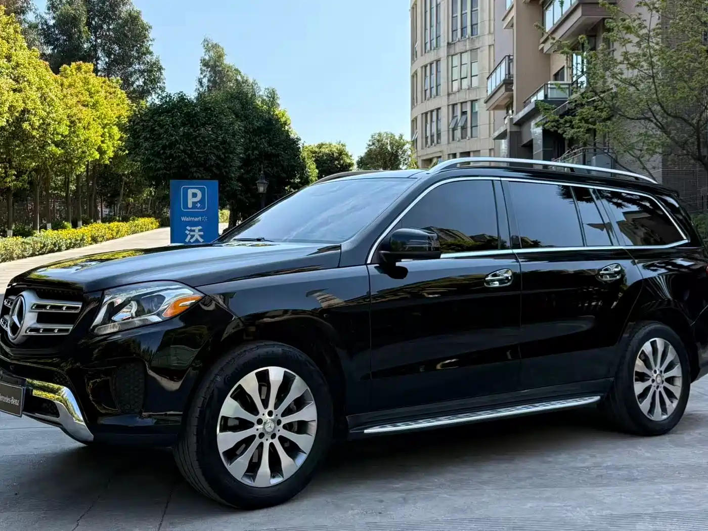 Mercedes-Benz GLS 2017 GLS 400 4MATIC Luxury фото 37