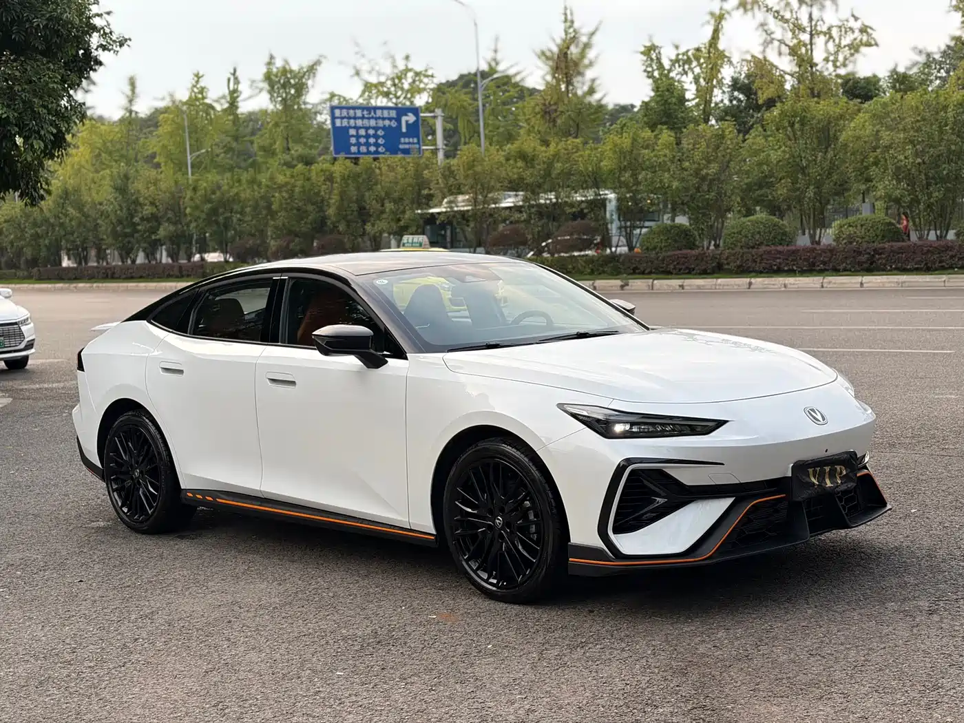 Changan UNI-V 2026 2025 1.5T 500Bar Premium Sport Model