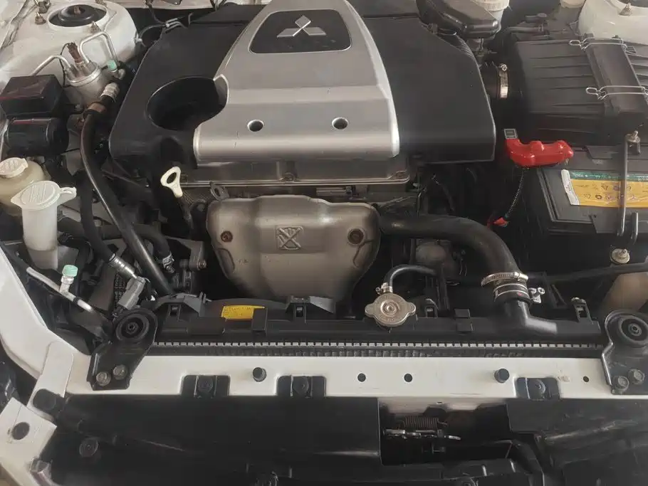 Mitsubishi Lancer 2014 2012 1.6L Manual Comfort SEi