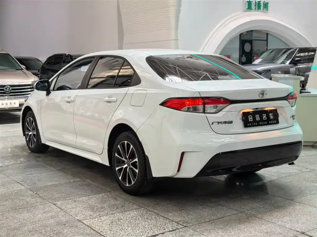 Toyota Levin 2023 185T CVT Luxury фото 3