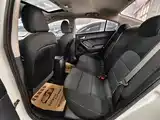 Фото 8 - Kia K3
