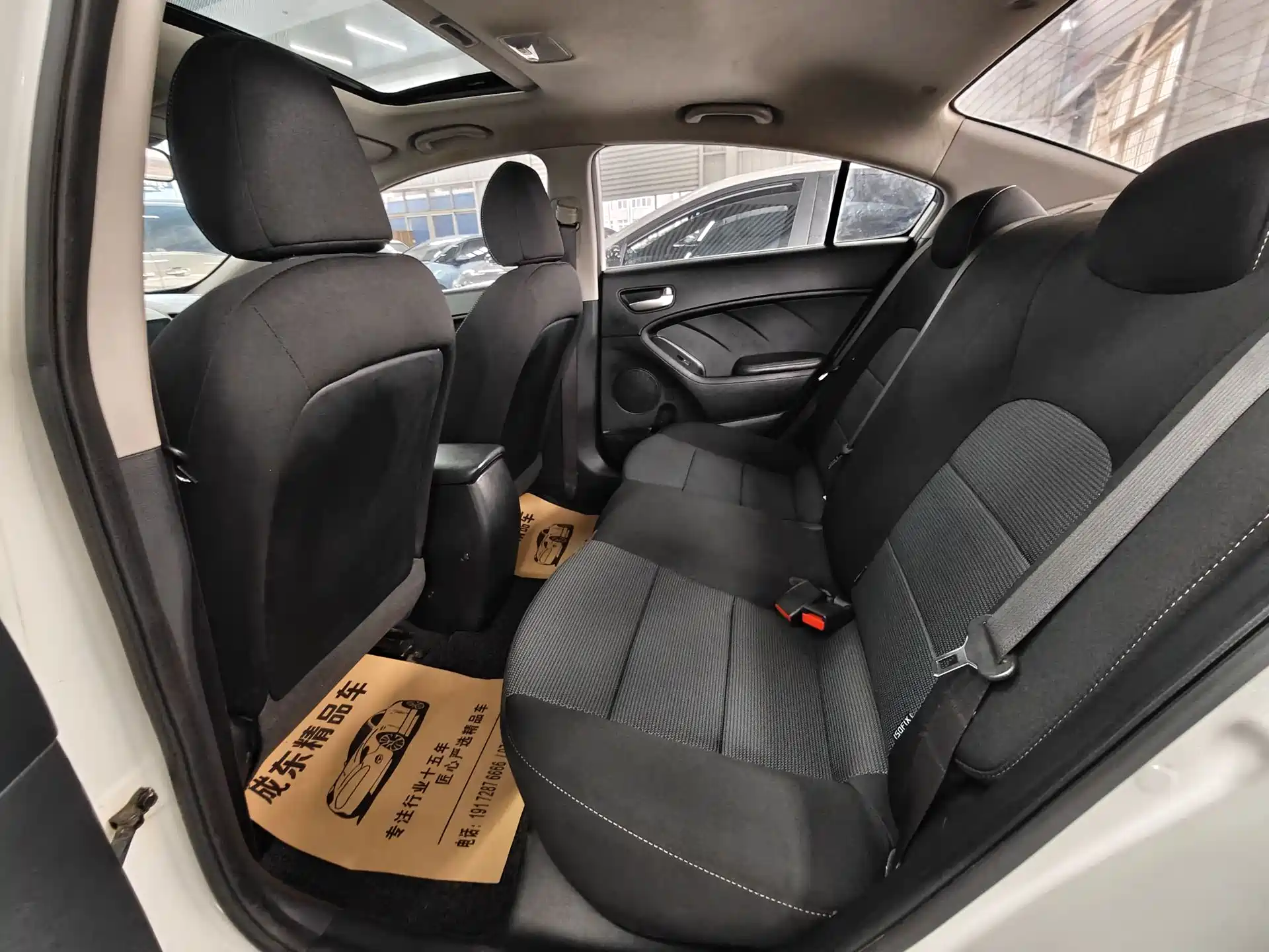 Фото 8 - Kia K3