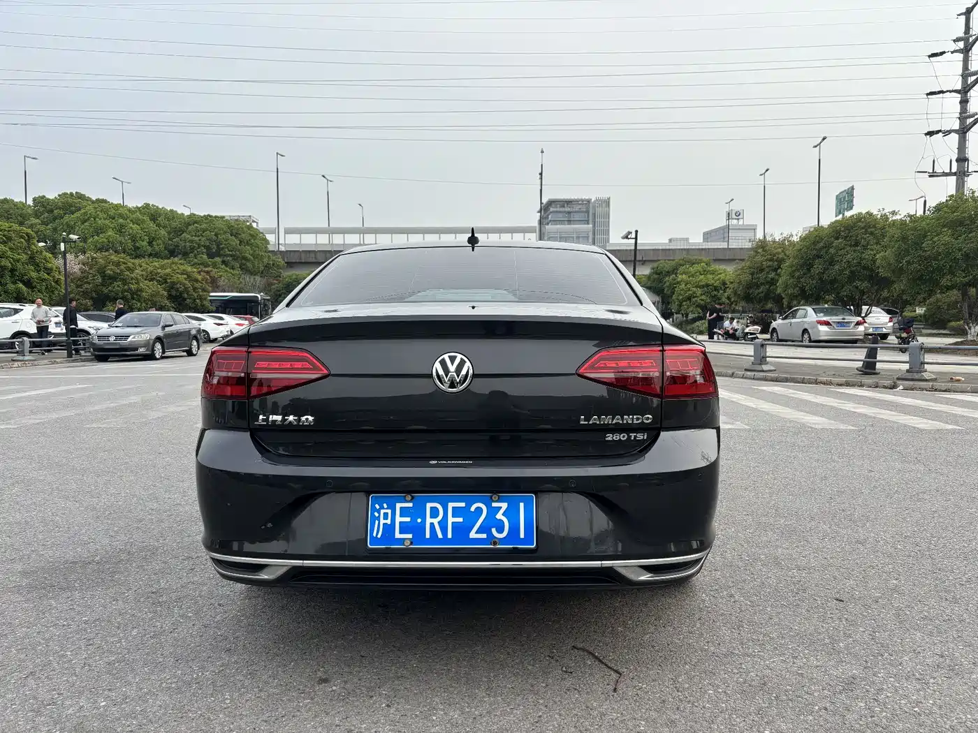 Volkswagen Lamando 2021 280TSI DSG Comfort Edition фото 6