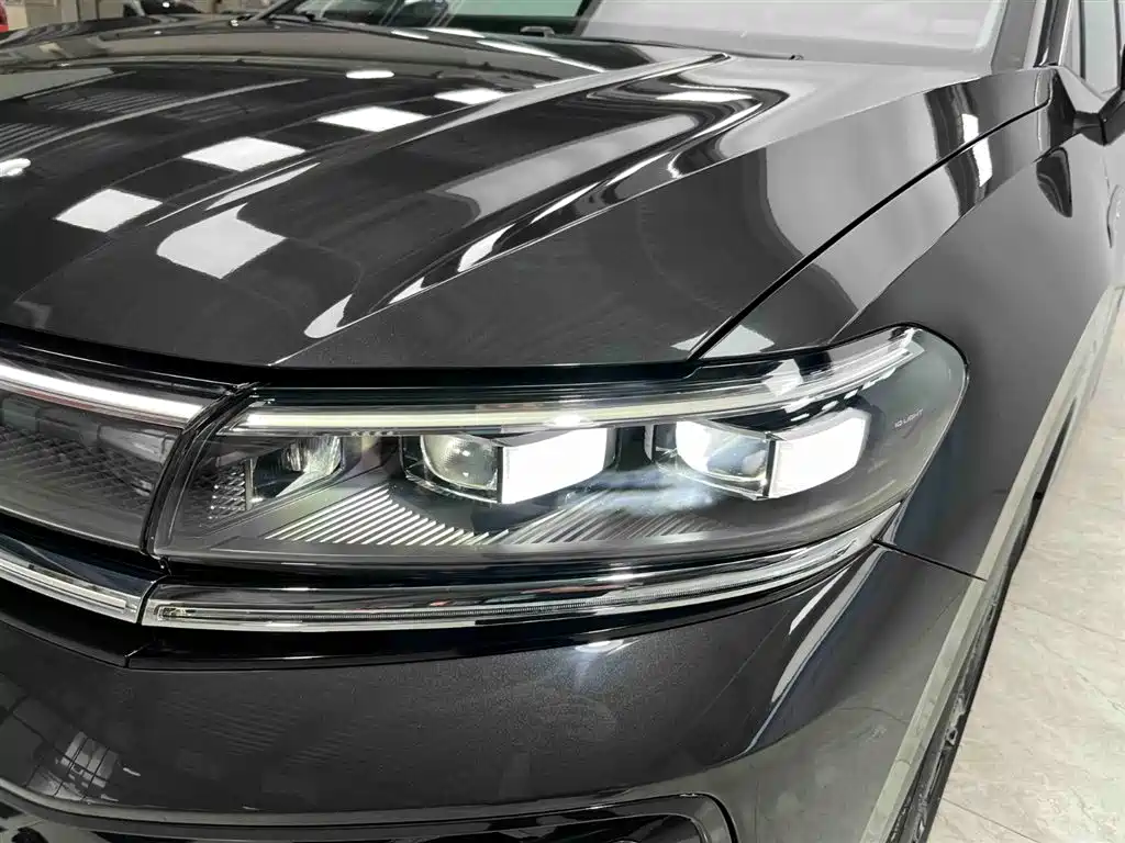 Volkswagen Talagon 2025 450TSI R-Line 6-Seater фото 19