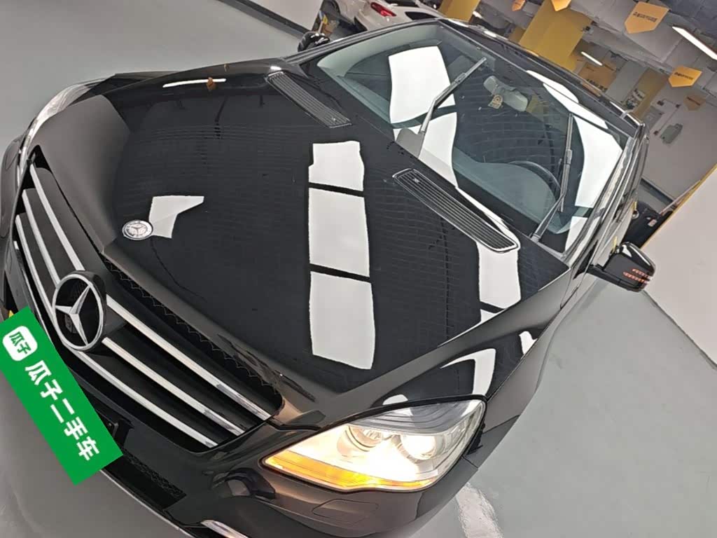 Mercedes-Benz R-Class