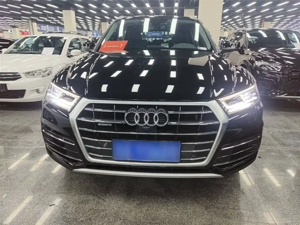 Audi Q5L 2020 45 TFSI Premium Elegance фото 3