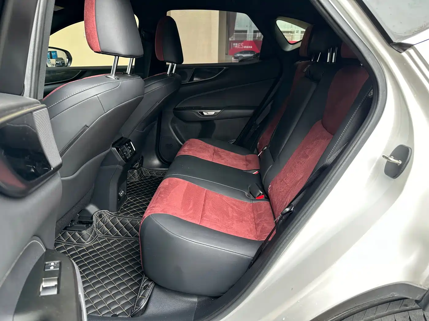 Lexus NX 2024 260 FWD Innovation Edition фото 14
