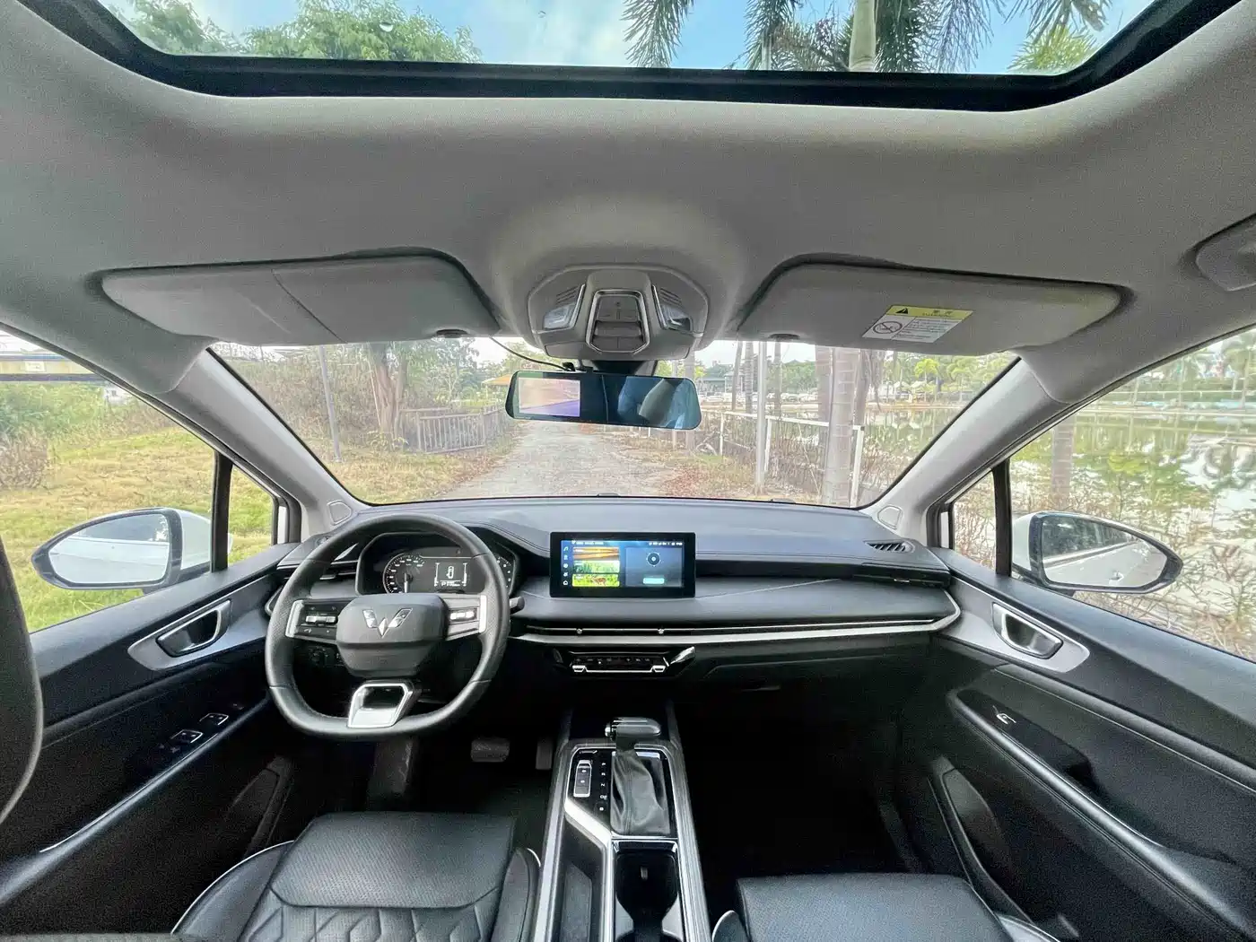 Wuling Motors Wuling Jiachen 2023 2022 1.5T CVT Exclusive Flagship Model