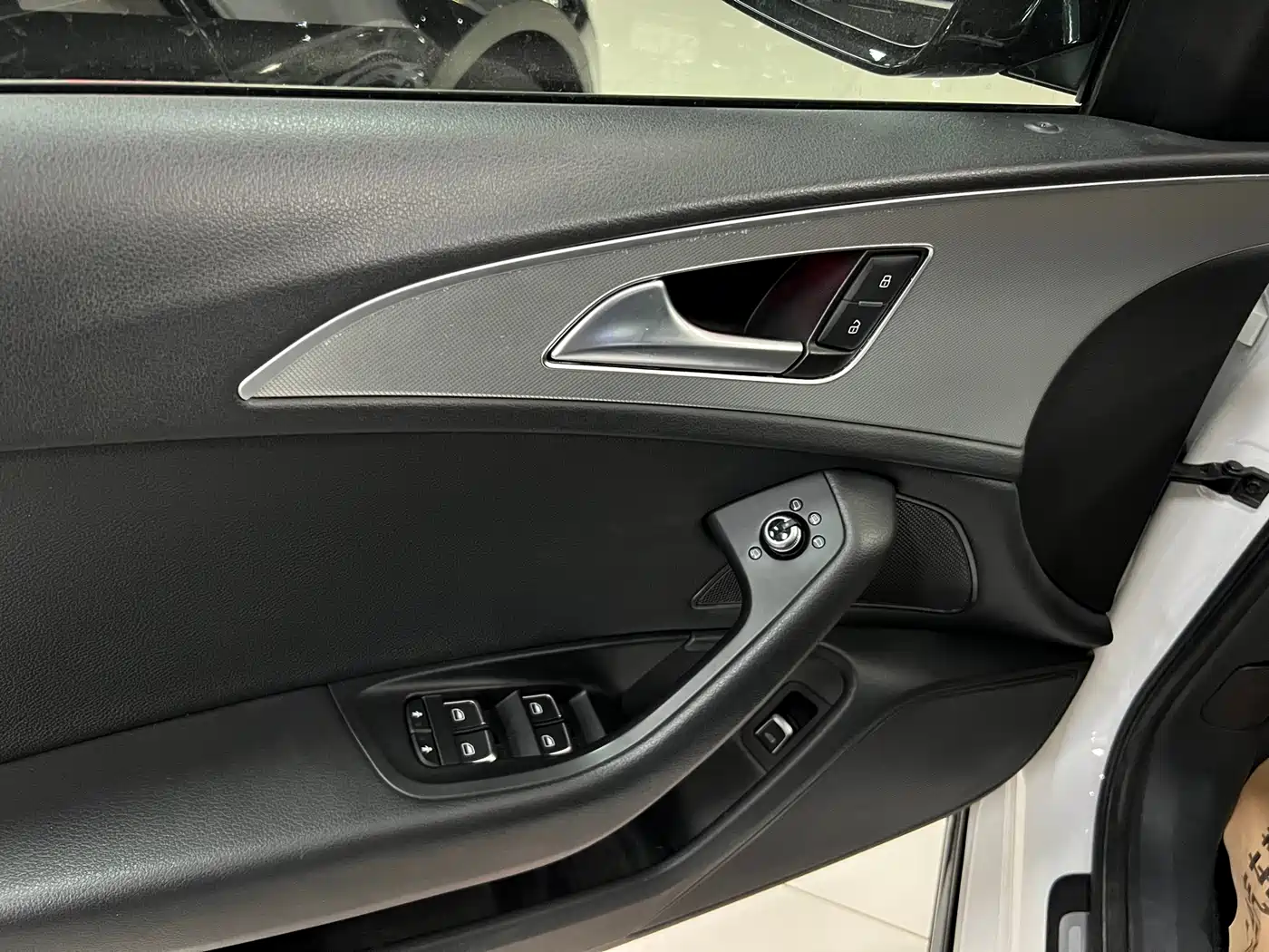 Audi A6L 2016 30 FSI Comfort фото 9
