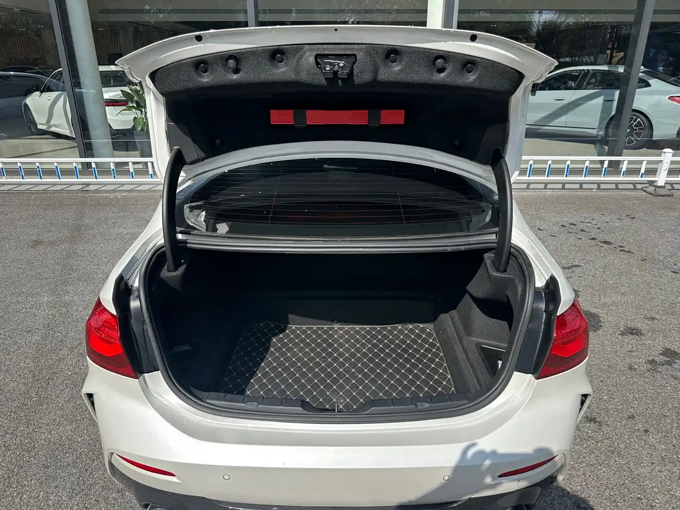 BMW 1 Series 2021 Facelift 125i M Sport Shadow Edition фото 6