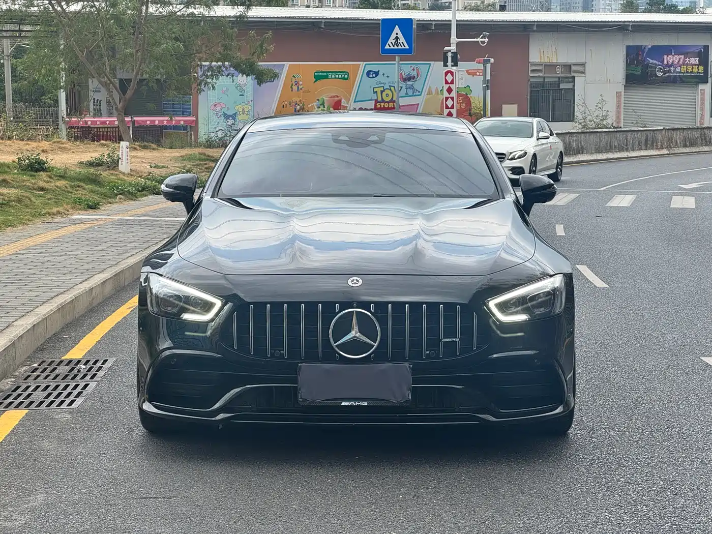 Mercedes-Benz AMG GT 2023 AMG GT 50 4-Door Coupe фото 2