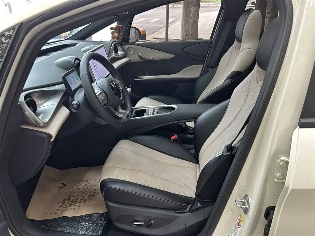 BYD Dolphin 2024 Glory Edition 420km Fashion Edition фото 10