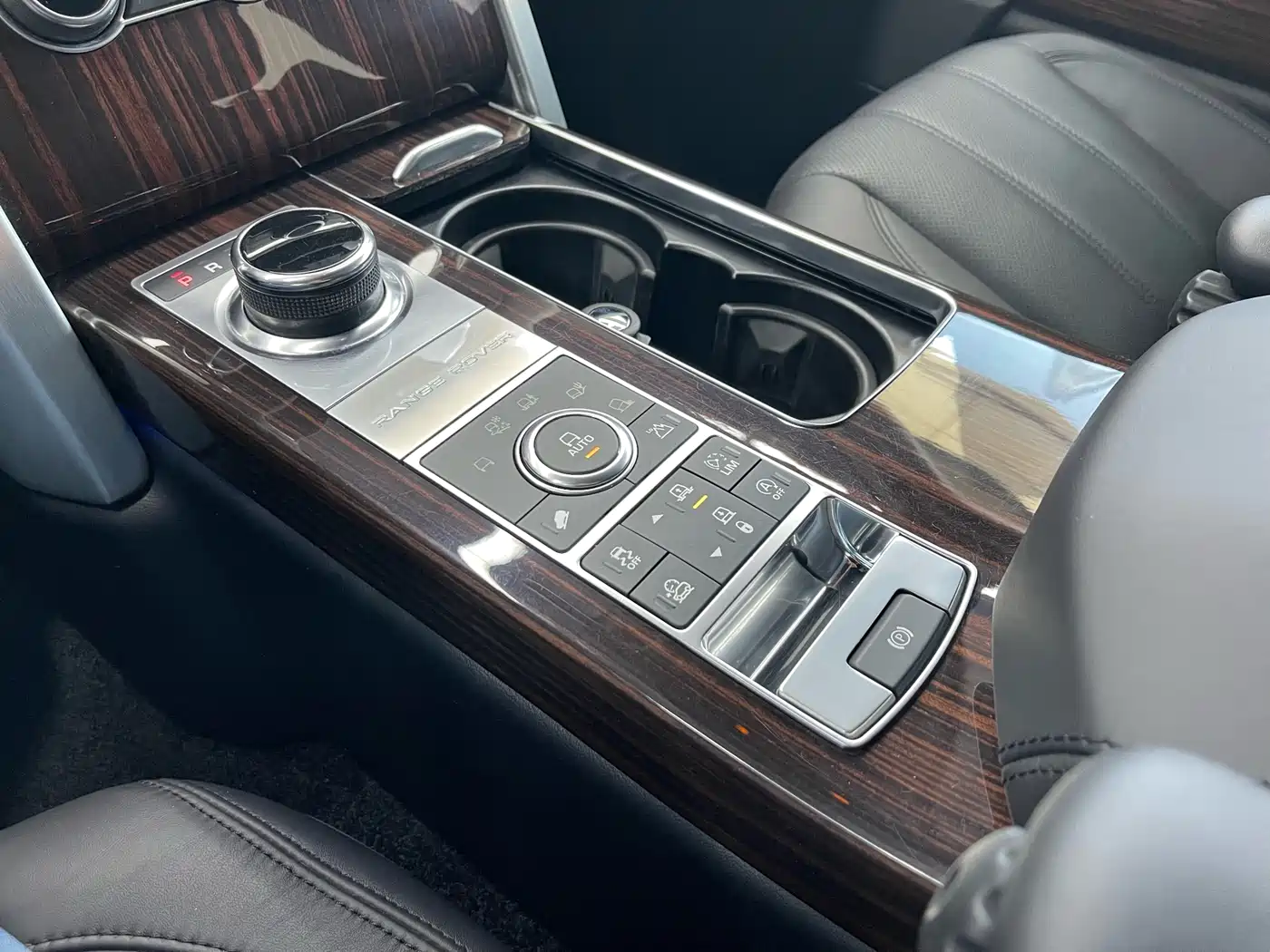 Land Rover Range Rover 2017 3.0 SC V6 Vogue фото 18