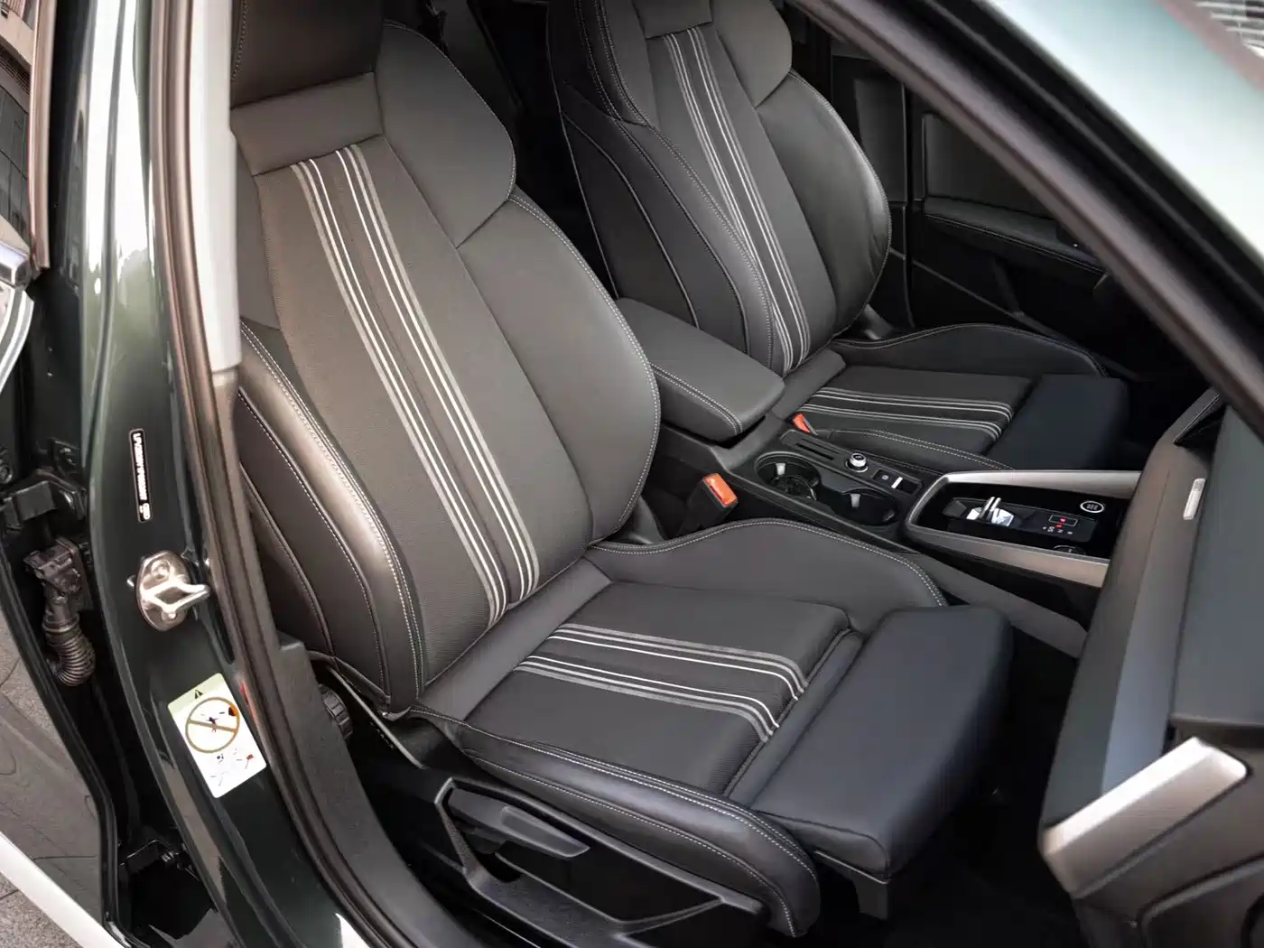 Audi A3 2024 Model Sportback 35 TFSI Fashion Sport фото 15