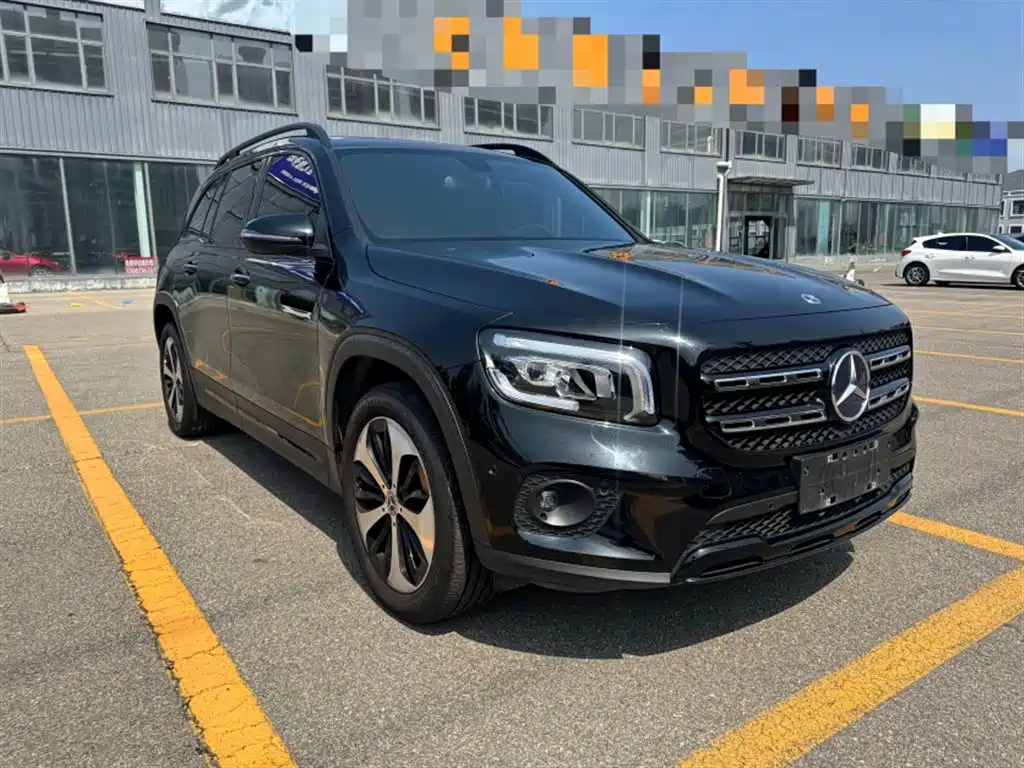 Mercedes-Benz GLB 2022 GLB 220 4MATIC фото 4