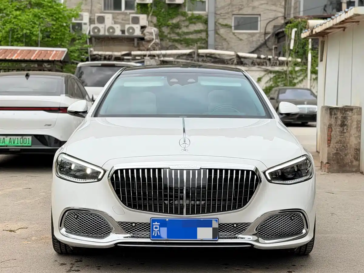 MERCEDES-BENZ MAYBACH S-CLASS