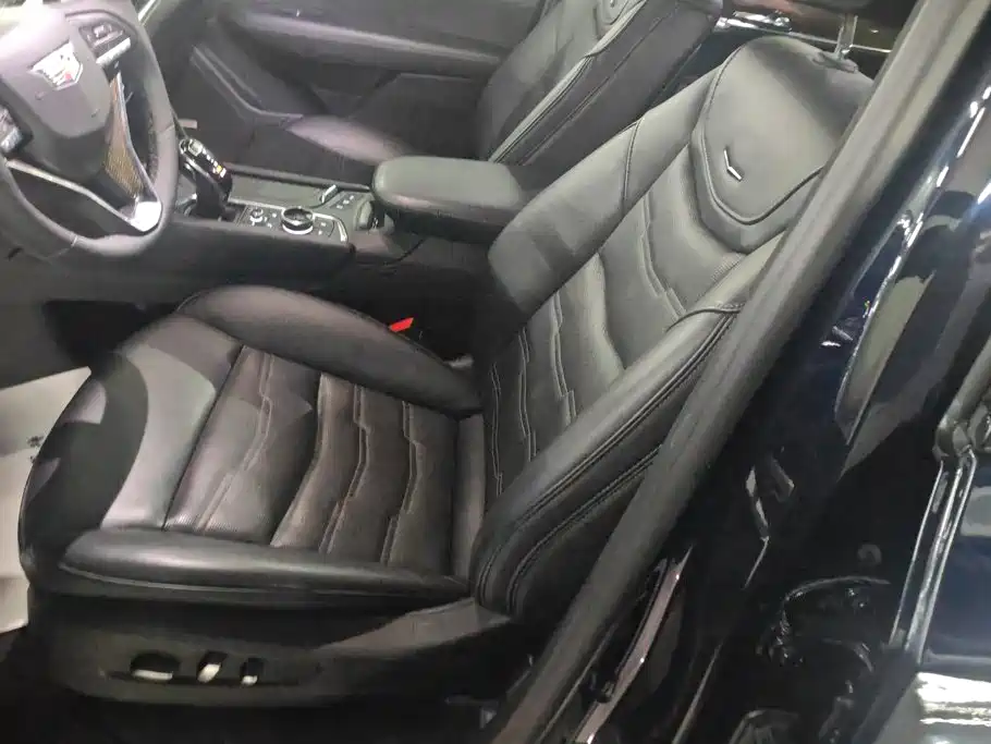 Cadillac XT6 2019 2020 28T 6-Seater AWD Platinum Sport Edition