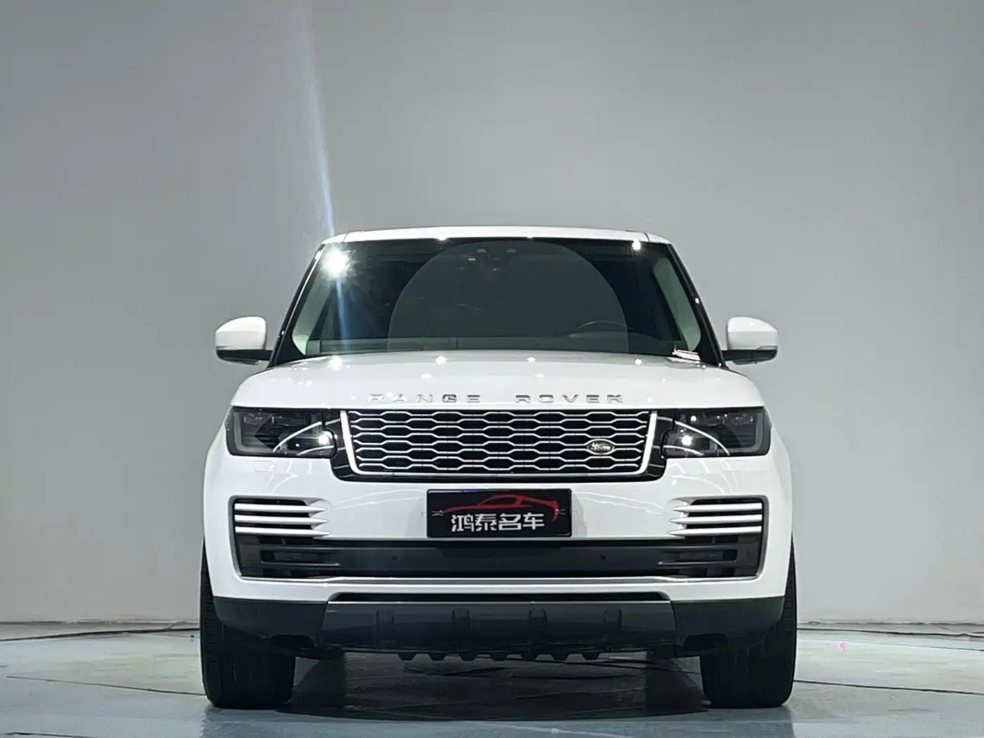 Land Rover Range Rover 2018 3.0 SC V6 Vogue Heritage Edition фото 3