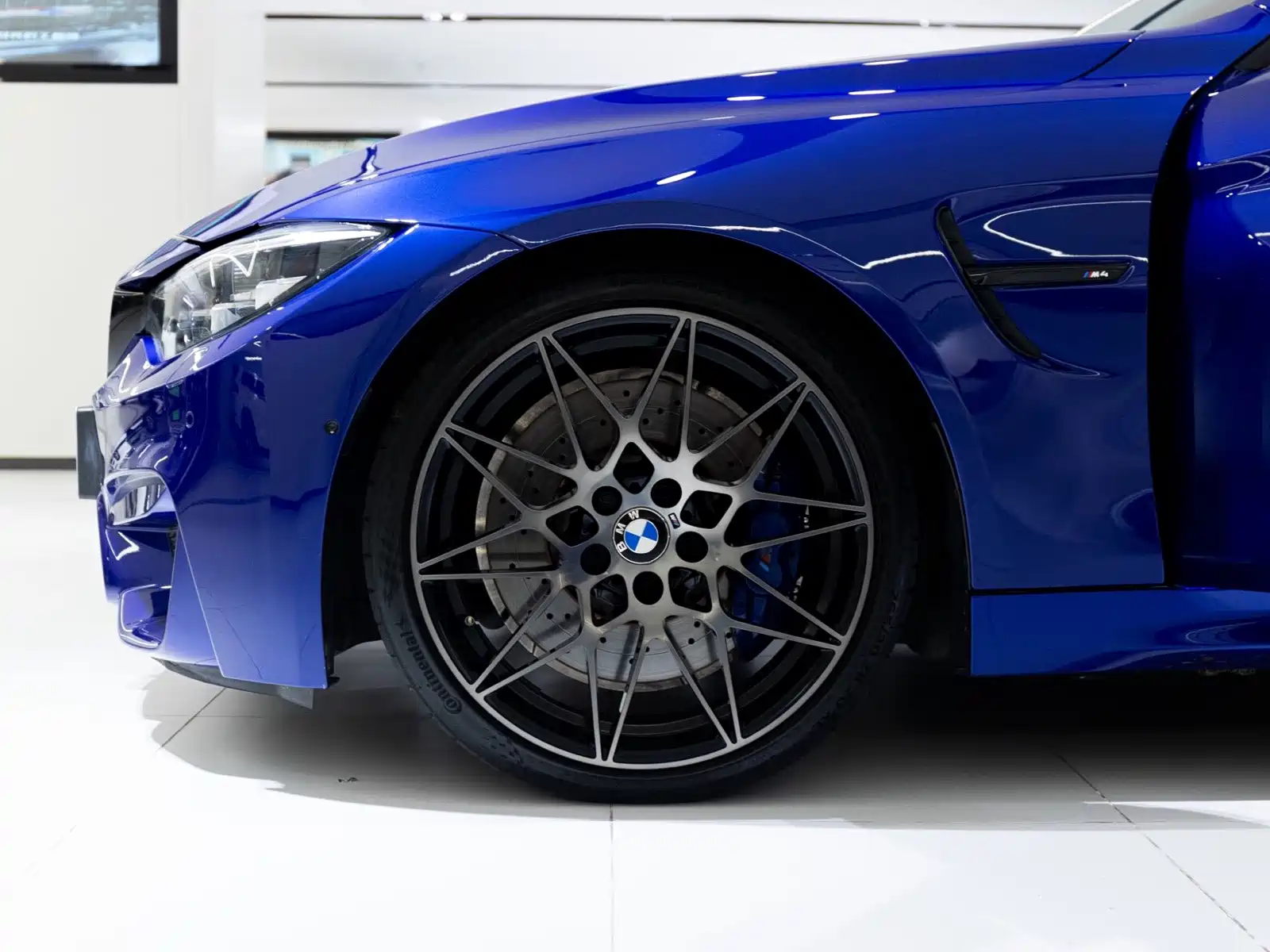 Фото 3 - BMW M4