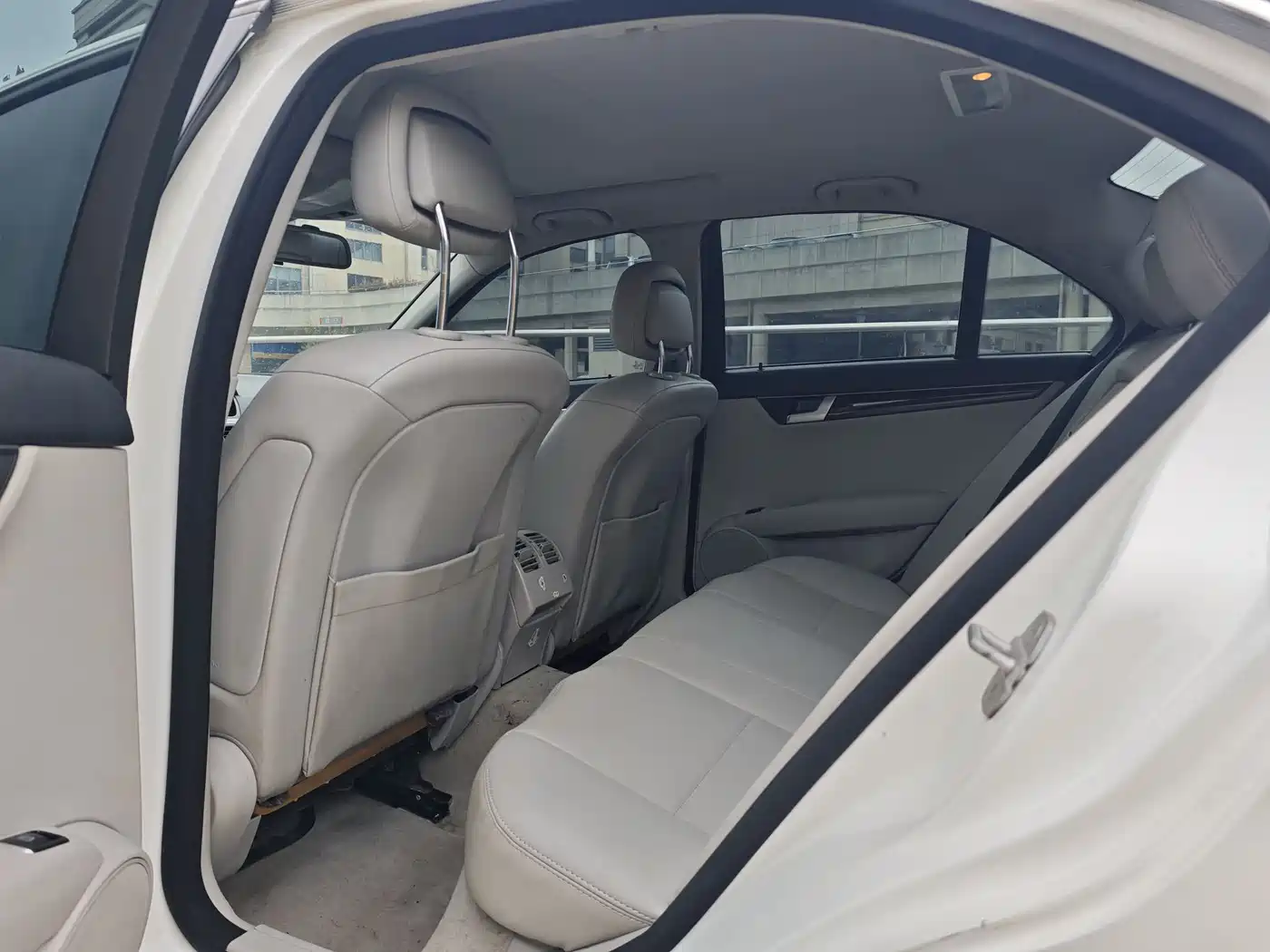 Mercedes-Benz C-Class 2013 C 260 Elegance Grand Edition фото 5