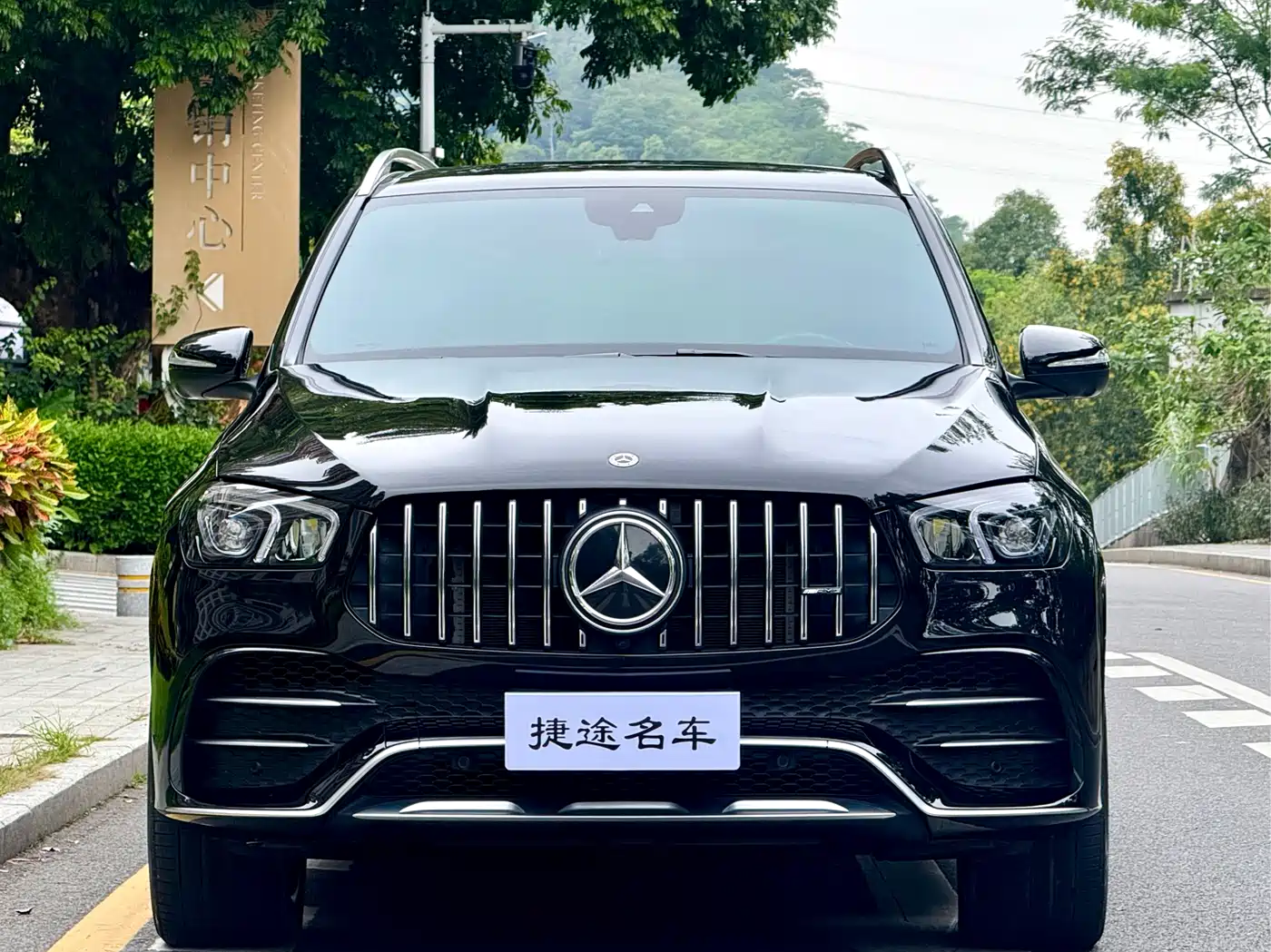 MERCEDES-BENZ GLE AMG