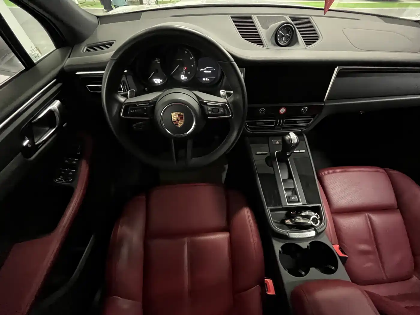 Porsche Macan 2023 Macan 2.0T фото 8