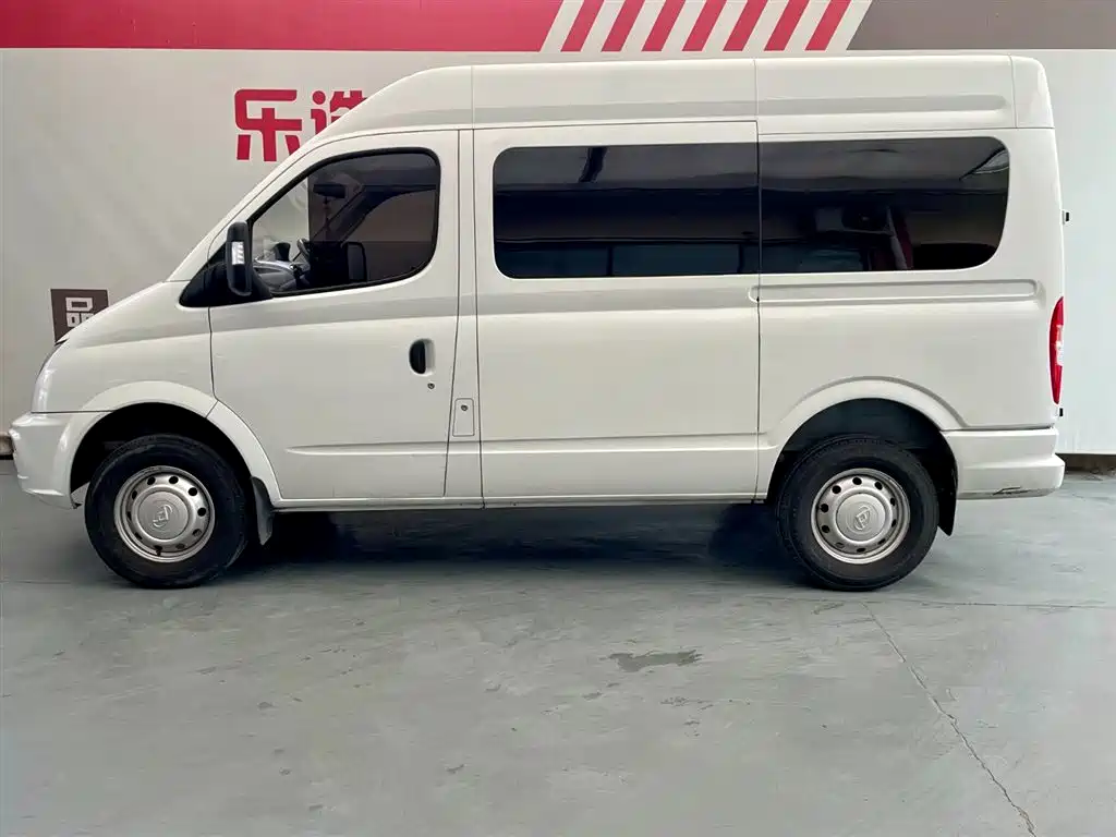 SAIC MAXUS XINTU V80