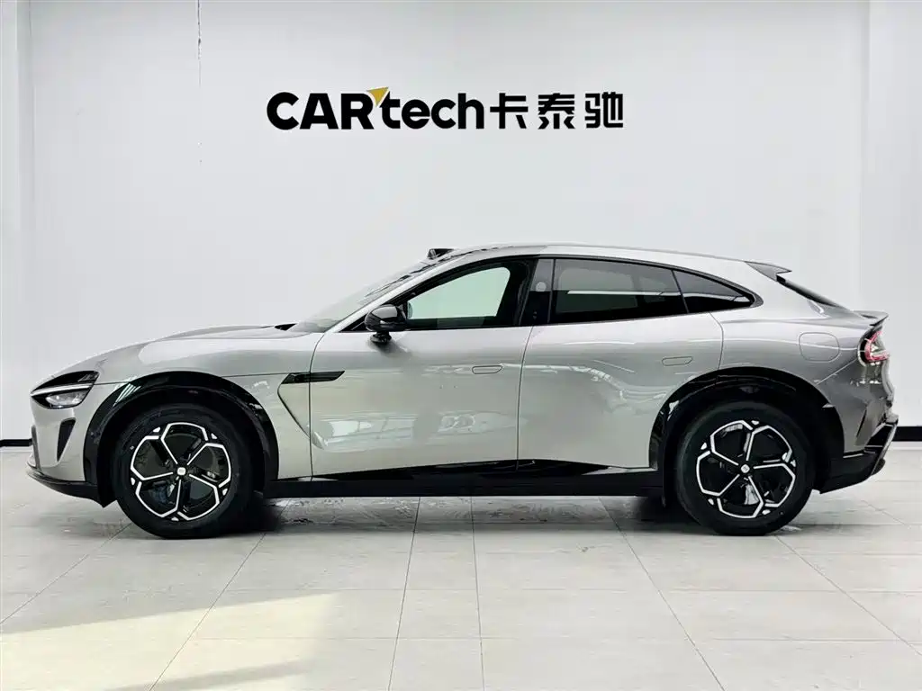 XIAOMI CAR XIAOMI YU7