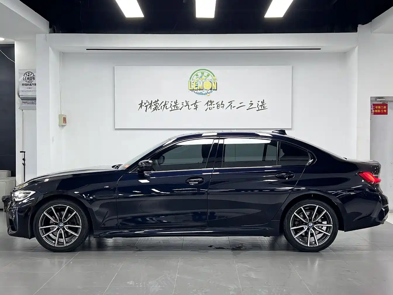 BMW 3 Series 2020 325Li M Sport Package фото 4