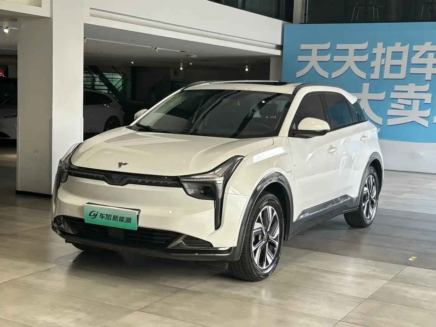 Фото 1 - Nezha Auto Neta U