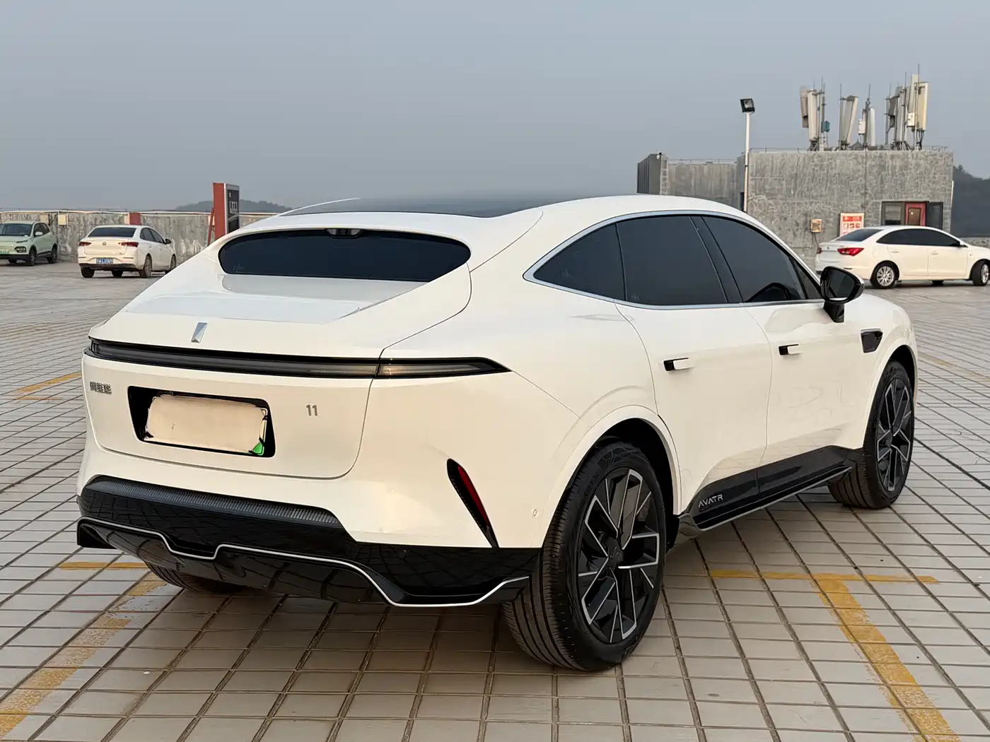AVATR AVITA 11