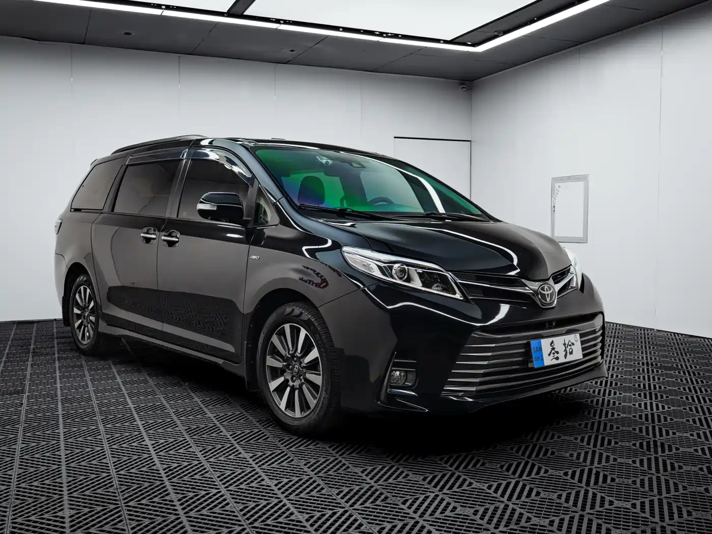 Toyota Sienna 2015 3.5L 4WD L фото 4
